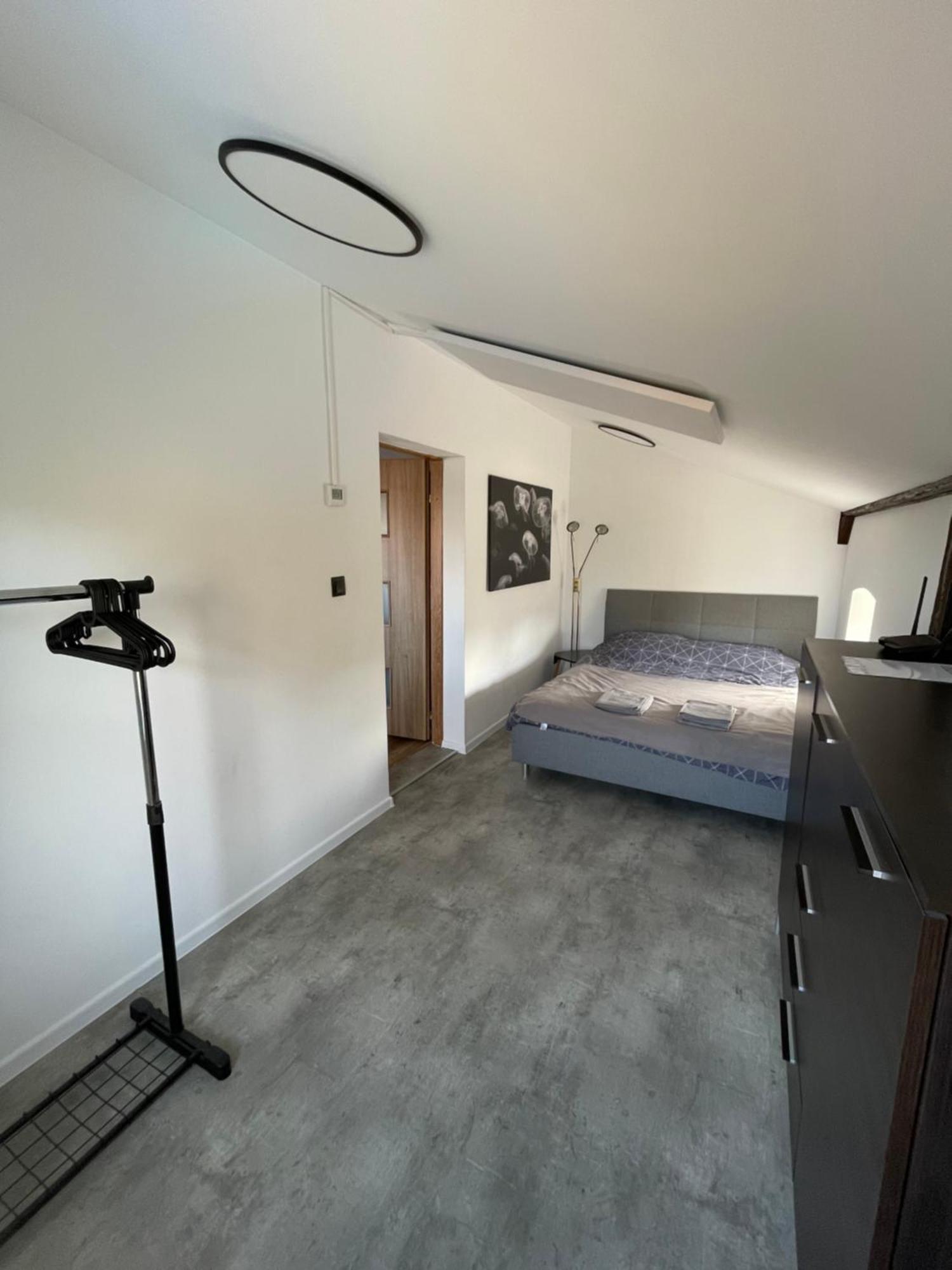 Apart Wilhelmina 75M2 Катовице Екстериор снимка